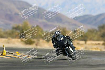 media/Jan-13-2024-SoCal Trackdays (Sat) [[9c032fe5aa]]/Turn 14 (10am)/